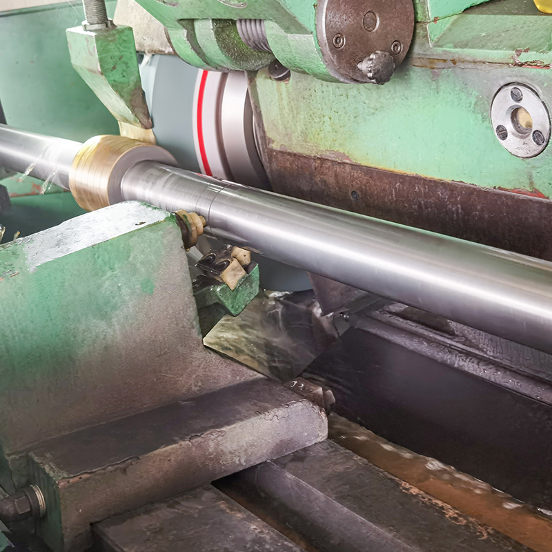 Özelleştirilmiş piston çubuğu (kaplanmış tip)